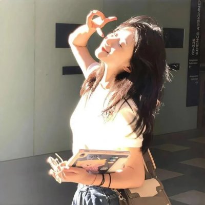 彩凤云裳
